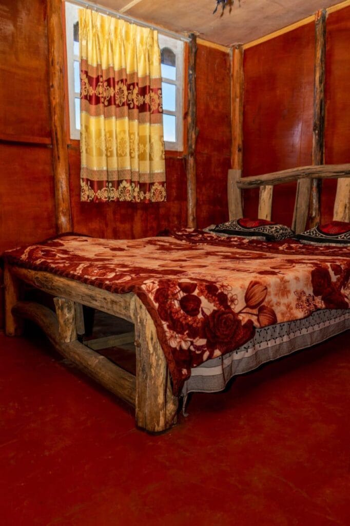 047d59b3-b4f0-4eb7-9904-8a0c6786763f-1