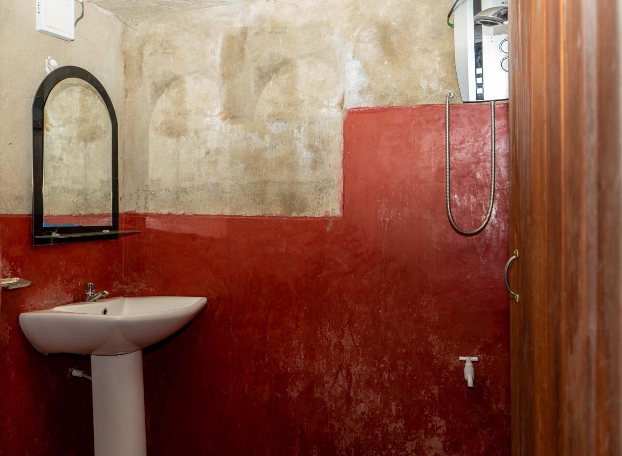 4a910c5c-8a00-4ec2-bf13-3287c0bc4944-1