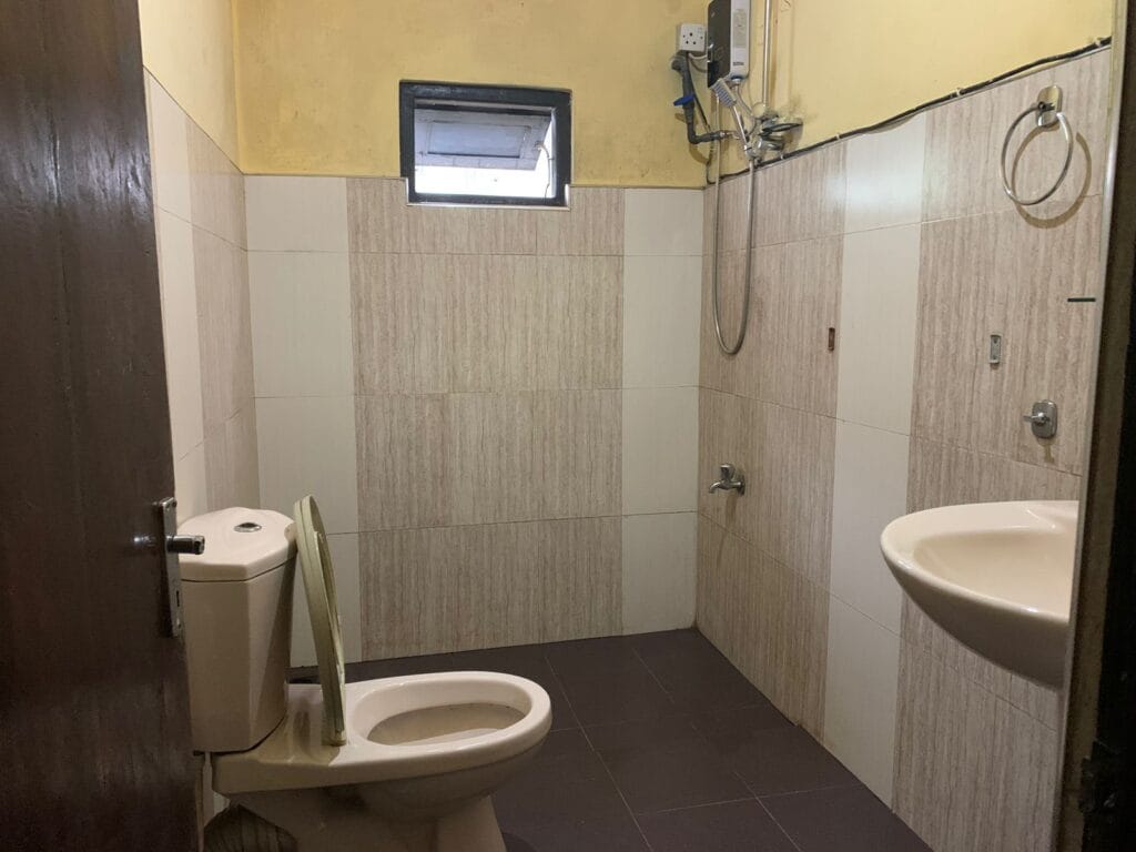 79811196-c8ad-425c-a7f6-a1e98530d8c1