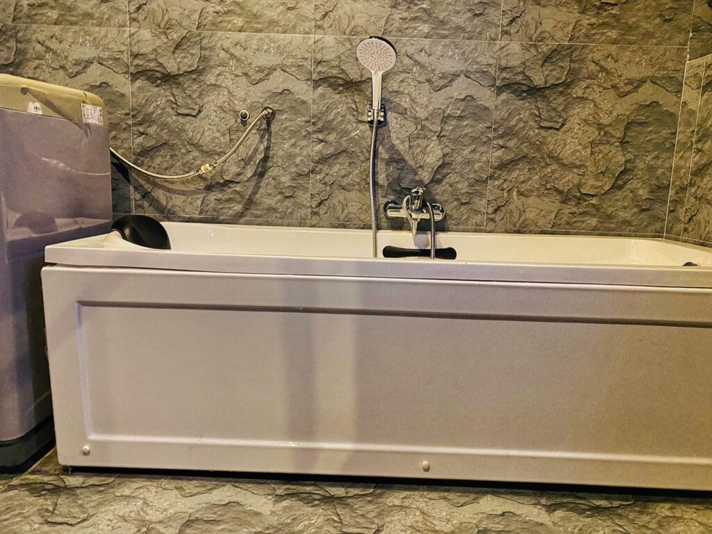 503902141_122140859186804355_6767475100069635743_n-1