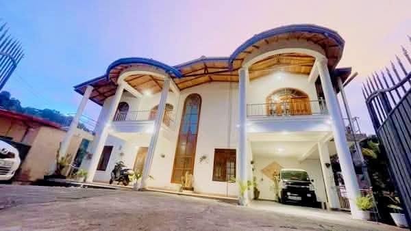 518077047_1740506626871177_597943915673331411_n