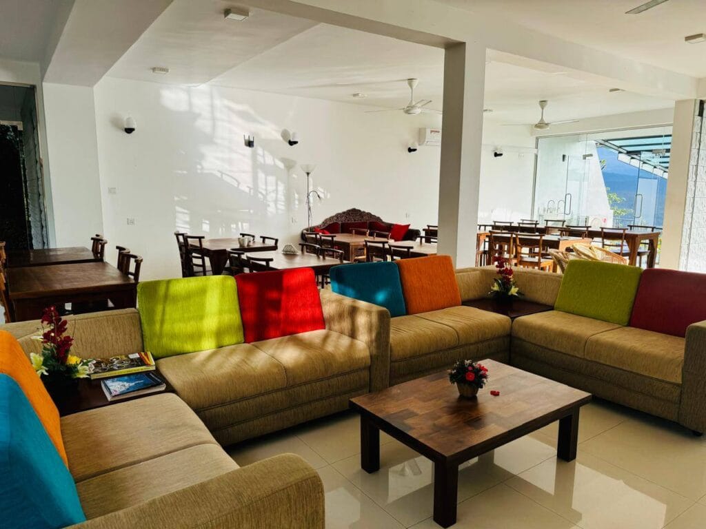 518670114_714772444704332_1078198982179769693_n